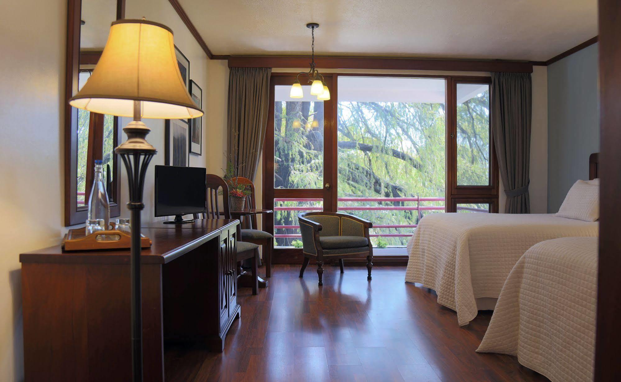 Hotel Residencia Del Sol Guatemala Dış mekan fotoğraf